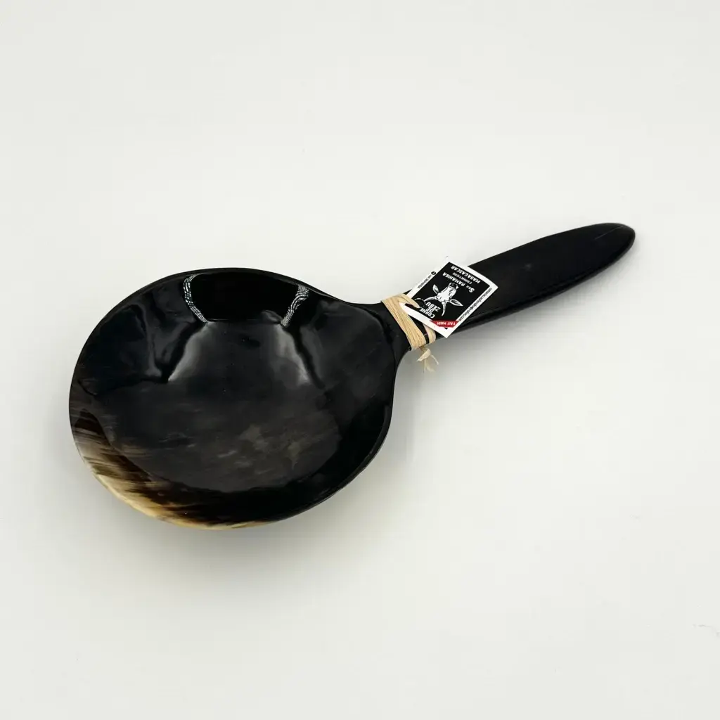 [CZCR-GM027C] Cuillère à riz en corne de zébu - GM unie - 28cm.webp