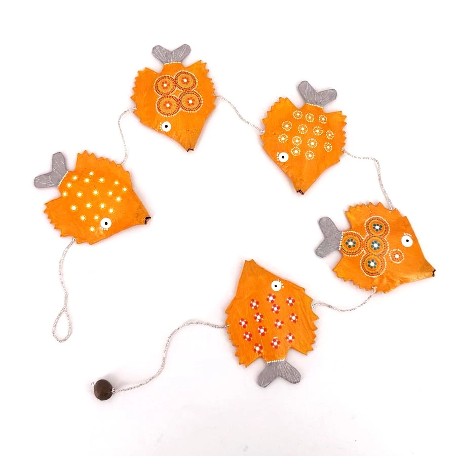 Suspension en papier recyclé - Modèle 5 poissons papillons 