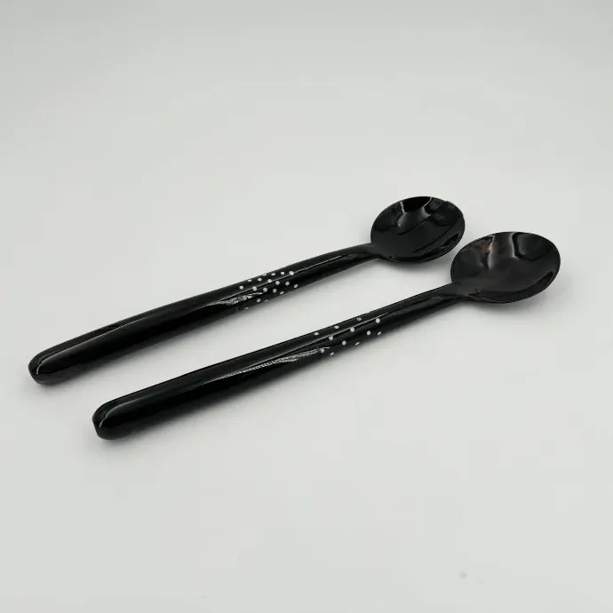 Jeu de couverts à salade en corne de zébu - Modèle GM Rond fond noir finition poli & lustré - Env. 30 cm / 1 g