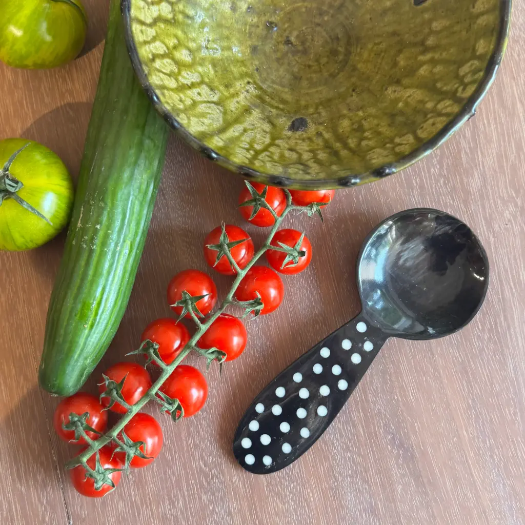 [CZCR-PP020C] Cuillère à riz en corne de zébu - Modèle à pois finition poli & lustré - Env. 20 cm / 1 g