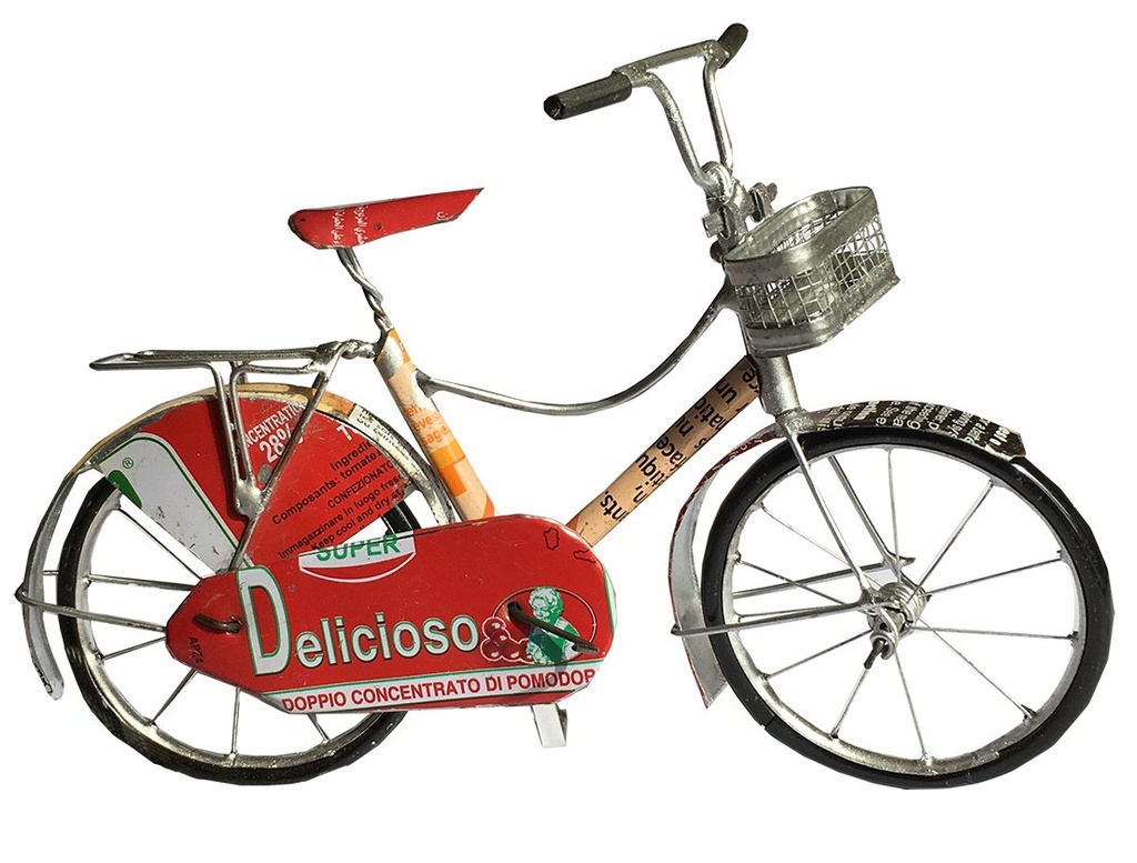 Maquette en canettes recyclées - Modèle 2 roues vélo panier finition couleurs variées - L env 14 cm / 15 g