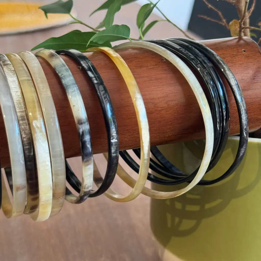 Bracelet jonc en corne de zébu - 5mm de largeur