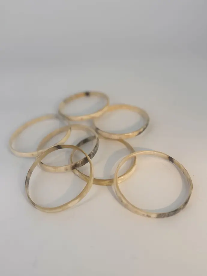 Bracelet jonc en corne de zébu - 8mm de largeur