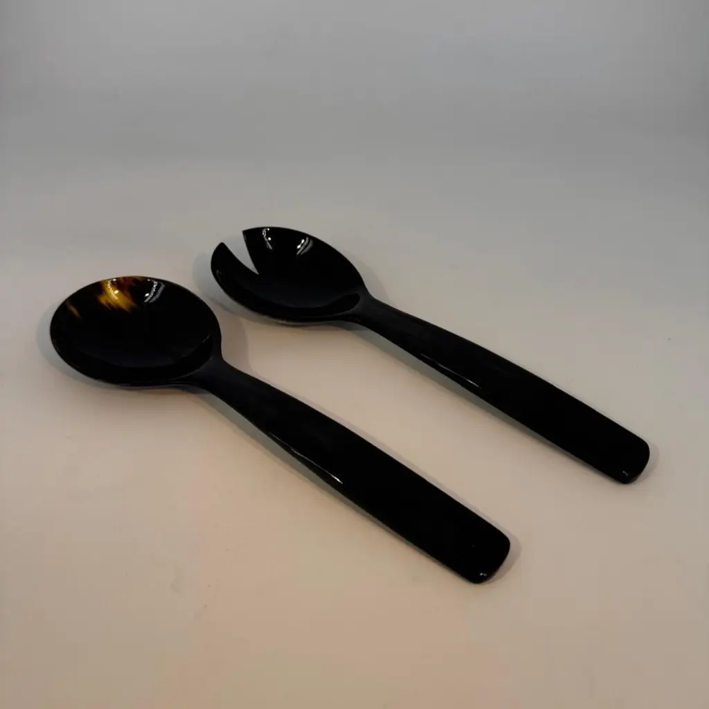 Jeu de couverts à salade en corne de zébu - Modèle Claz