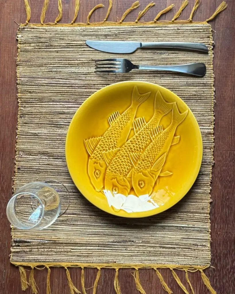 Set de table en fibre de bananier - chaine dorée