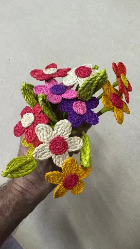 [RAFL-MG015V] Fleur en raphia - Marguerite 15 cm