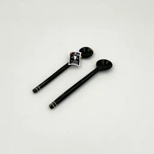 [CZCU-2B018C] Cuillère en corne de zébu - Modèle à 2 bandes finition poli & lustré - Env. 18 cm / 1 g