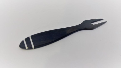 [CZFR-2B012C] Fourchette en corne de zébu - Modèle à 2 bandes finition poli & lustré - Env. 12 cm / 1 g