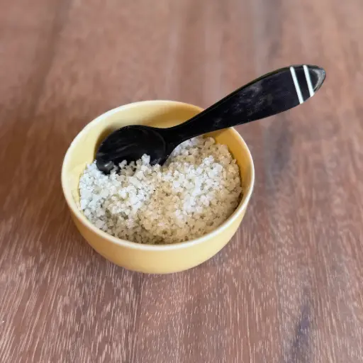 [CZCU-2B012C] Cuillère en corne de zébu - A 2 bandes - 12cm