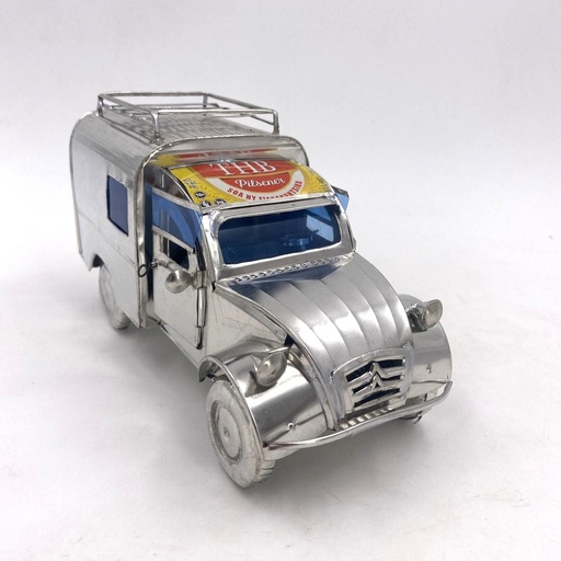 [KKMA-2C018B] Maquette en canettes recyclées - Modèle Voiture Citroen 2CV utilitaire - finition métal blanc