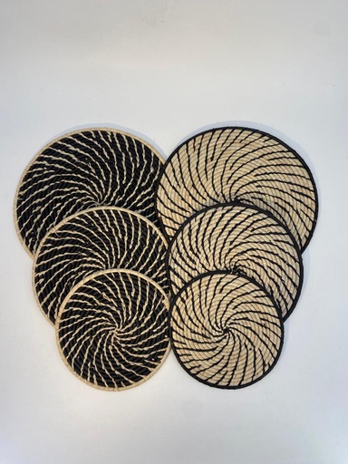 Dessous de plat en raphia - Noir & fibre naturelle
