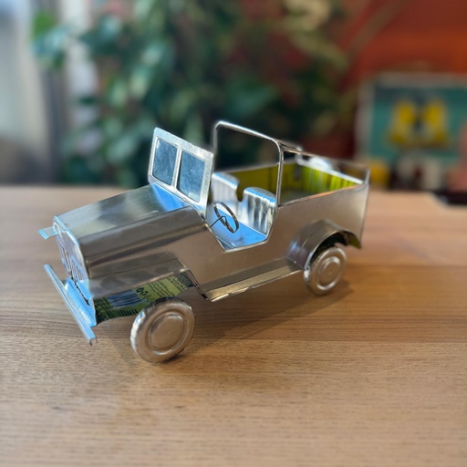 [KKMA-JE018B] Maquette en canettes recyclées - Modèle Jeep- finition métal blanc - 18 cm 