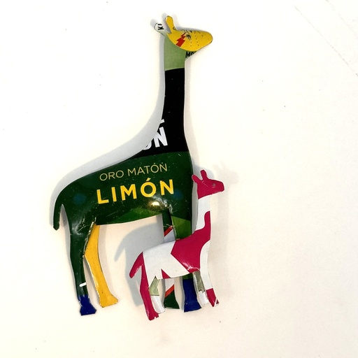 [KKMG-Gb009V] Magnet en canettes recyclées - Modèle Girafe et bébé
