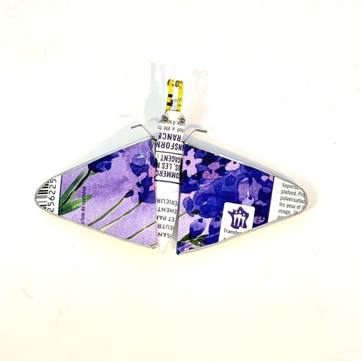 [KKMG-pB011V] Magnet en canettes recyclées - Modèle Papillon Bolina